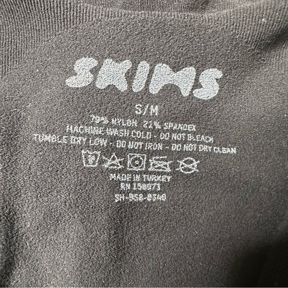 NEW Skims Seamless Sculpting Brief Bodysuit in Onyx Women’s S/M - Picture 6 of 10